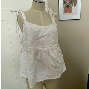 Old Navy Textured Peplum Top